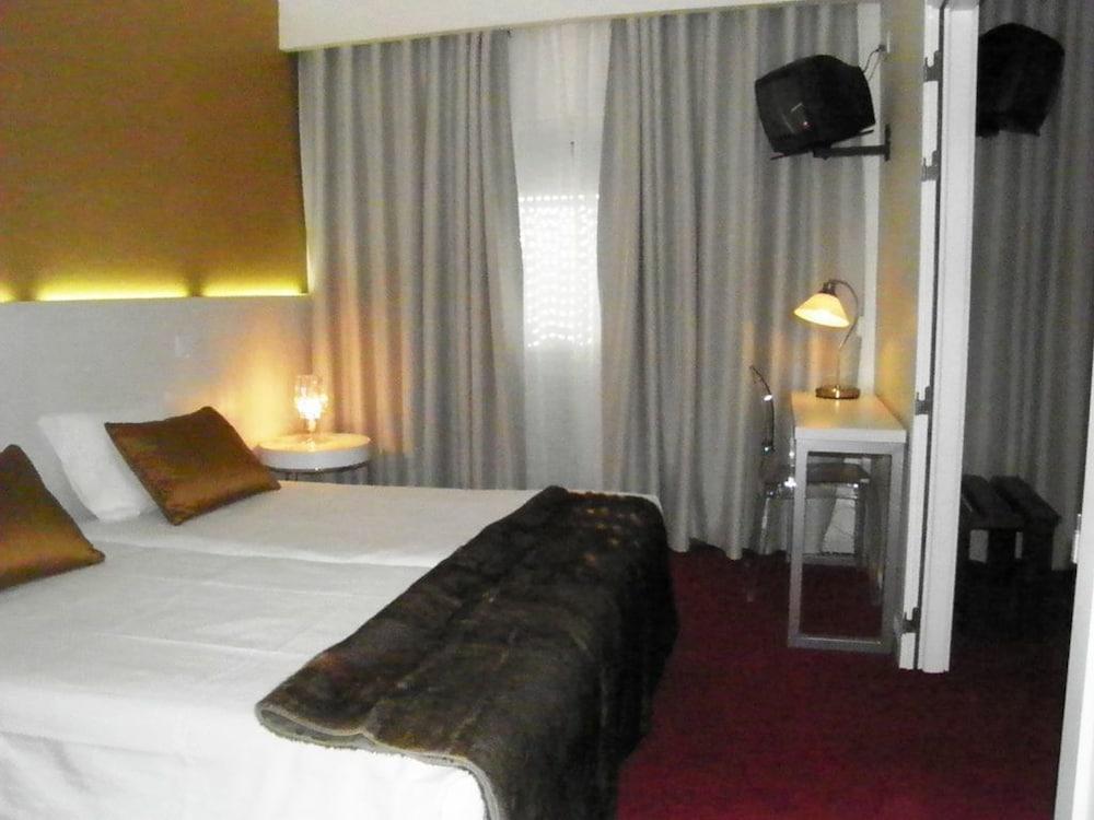 Hotel Lagoa Dos Pastorinhos Fátima Kültér fotó
