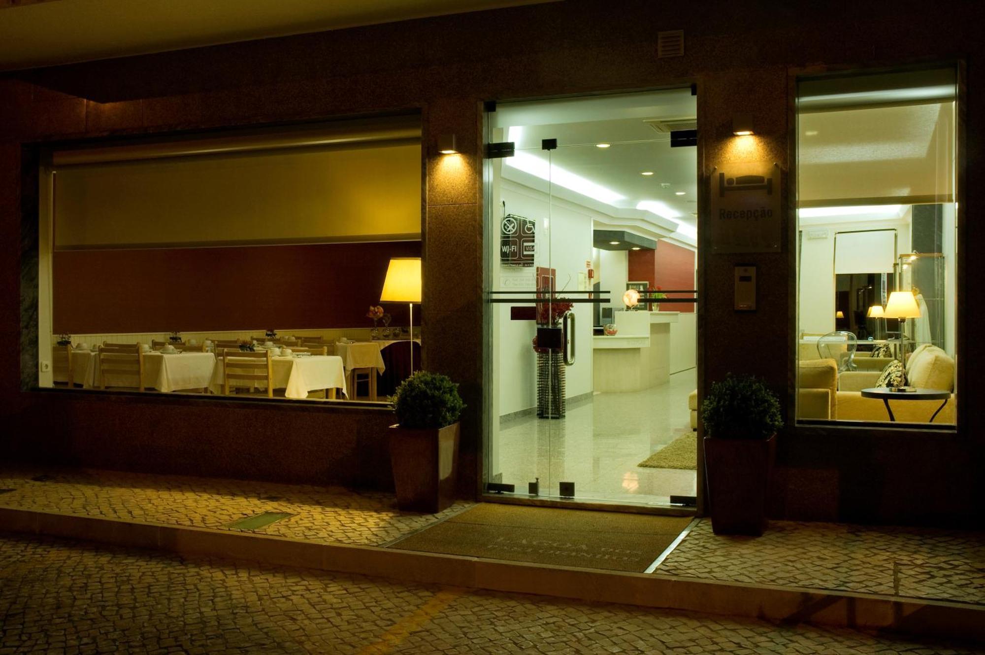 Hotel Lagoa Dos Pastorinhos Fátima Kültér fotó